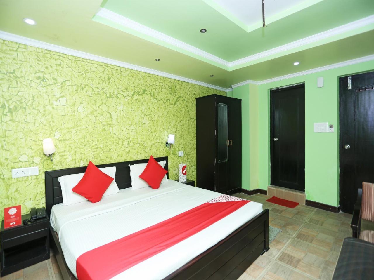 אלמורה Hotel Sunita מראה חיצוני תמונה